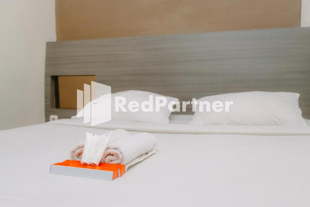 We Stay Residence Redpartner Surabaja Exteriér fotografie