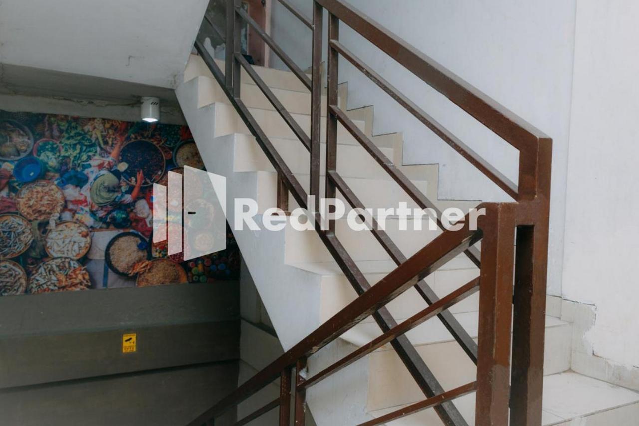 We Stay Residence Redpartner Surabaja Exteriér fotografie